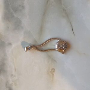 Asymmetrical necklace pendant for snap jewelry